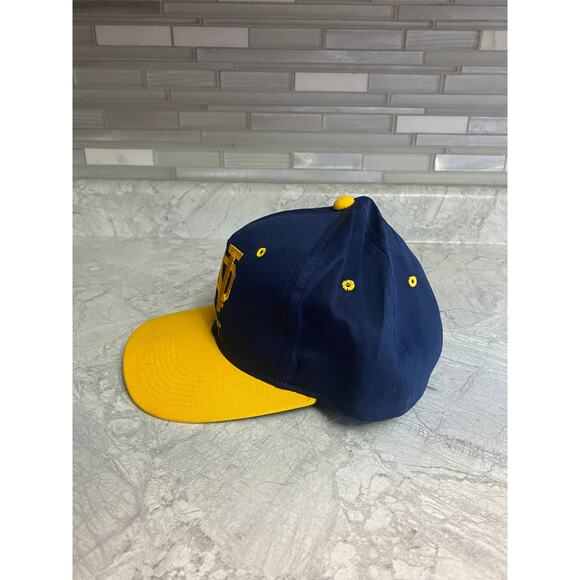 Vintage Notre Dame Fighting Irish Snapback Hat - Picture 4 of 9